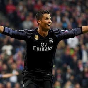 source : en.as.com Ronaldo celebrates his second as Real Madrid shoots down Bayern Munich