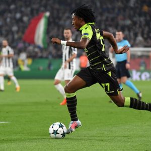 source : twitter.com