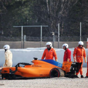 Fernando Alonso crash