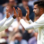 Pakistan team in trouble for wearing smart watches in the Test against England
