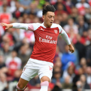 Mesut Ozil out of West Ham game