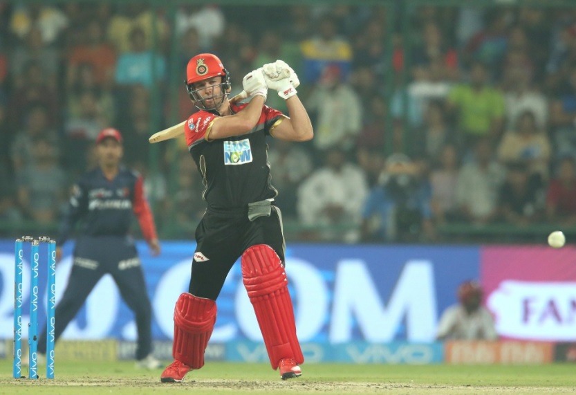 De Villiers to captain RCB