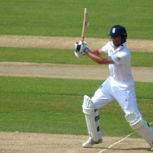 Alastair Cook gets Guard of Honour