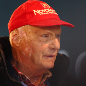 Mercedes release official statement regarding Niki Lauda's
