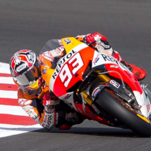 Marquez dislocates shoulder