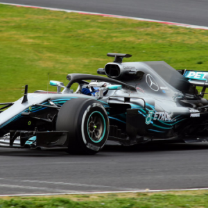 Mercedes troll Ferrari on Twitter