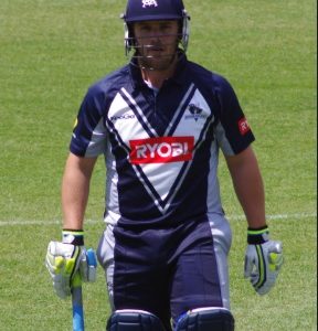 Australia eyeing No. 1 T20I position