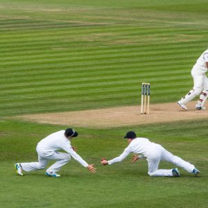 Pujara retires hurt with a neck problem