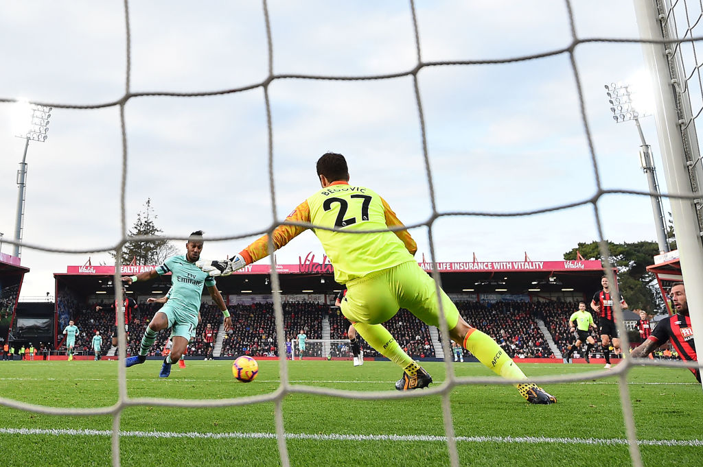 Aubameyang goal vs Bournemouth