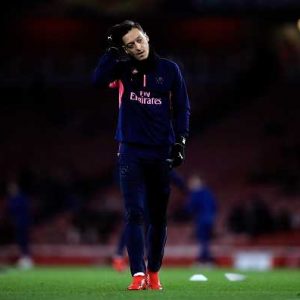 Mesut Ozil transfer news