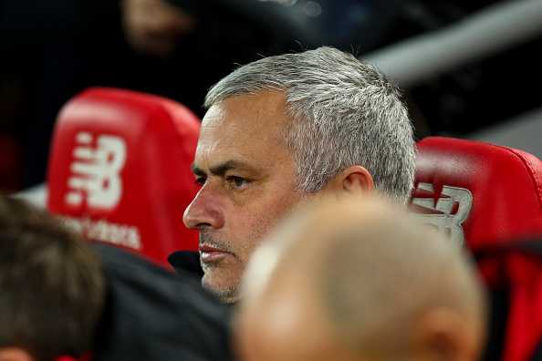 Mourinho seemingly takes dig at Pogba