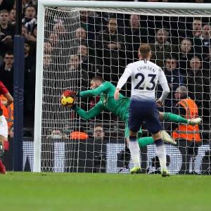 Twitter reactions for Tottenham vs Man Utd