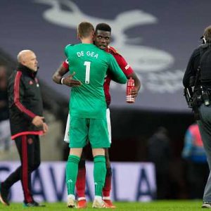 Paul Pogba on De Gea
