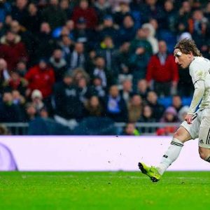 Luka Modric transfer news