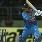 Twitter slams MS Dhoni for his slow innings