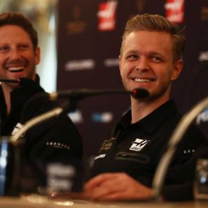 WATCH: Kevin Magnussen and Romain Grosjean awkwardly unveil Haas 2019 livery