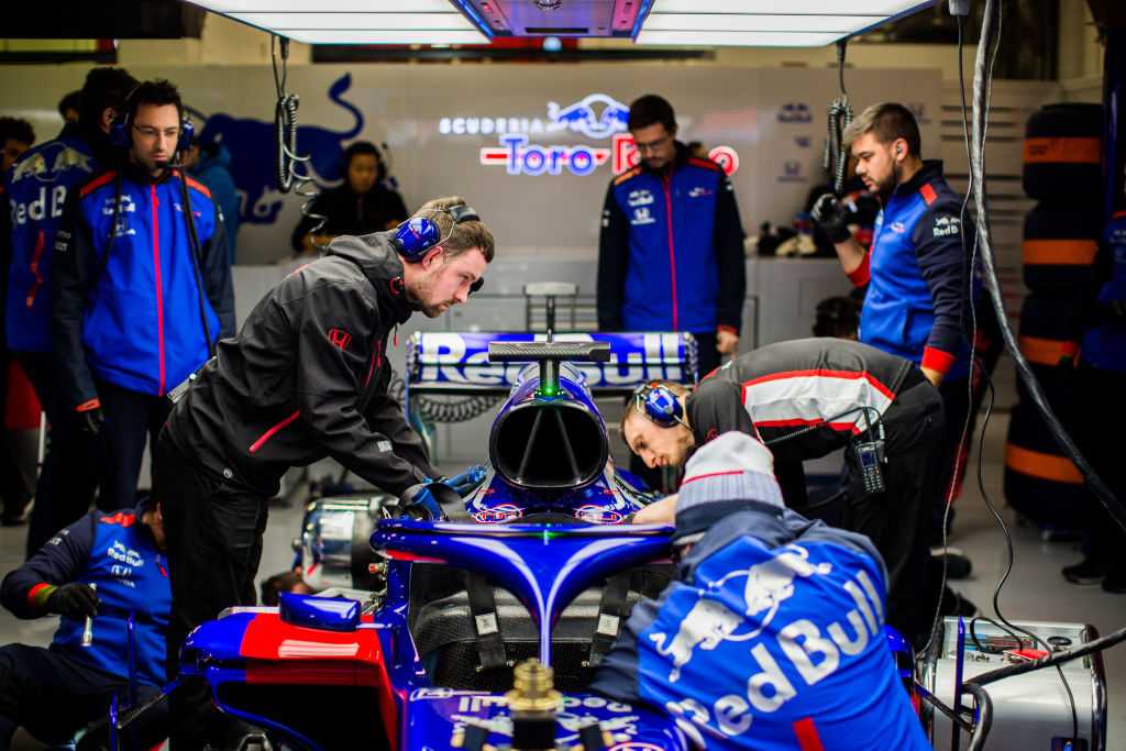 “GP2 engine!” - Honda F1 boss Masashi Yamamoto goes back in time to illustrate how their successful association with the Red Bull family commenced.