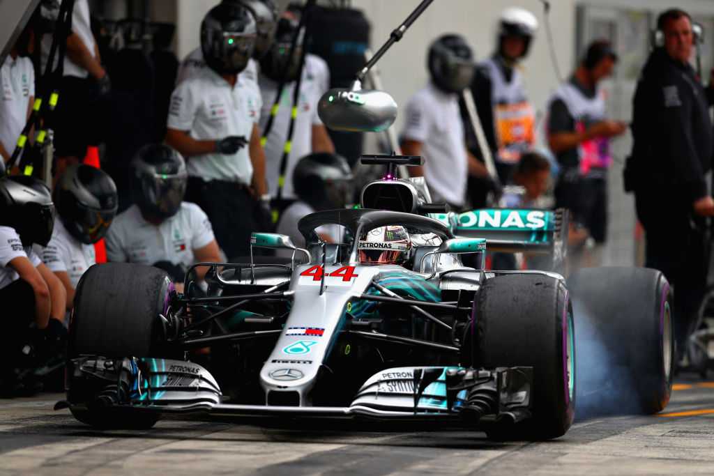 AUDIO: Mercedes fire up W10 engine for first time ahead of F1 2019 season
