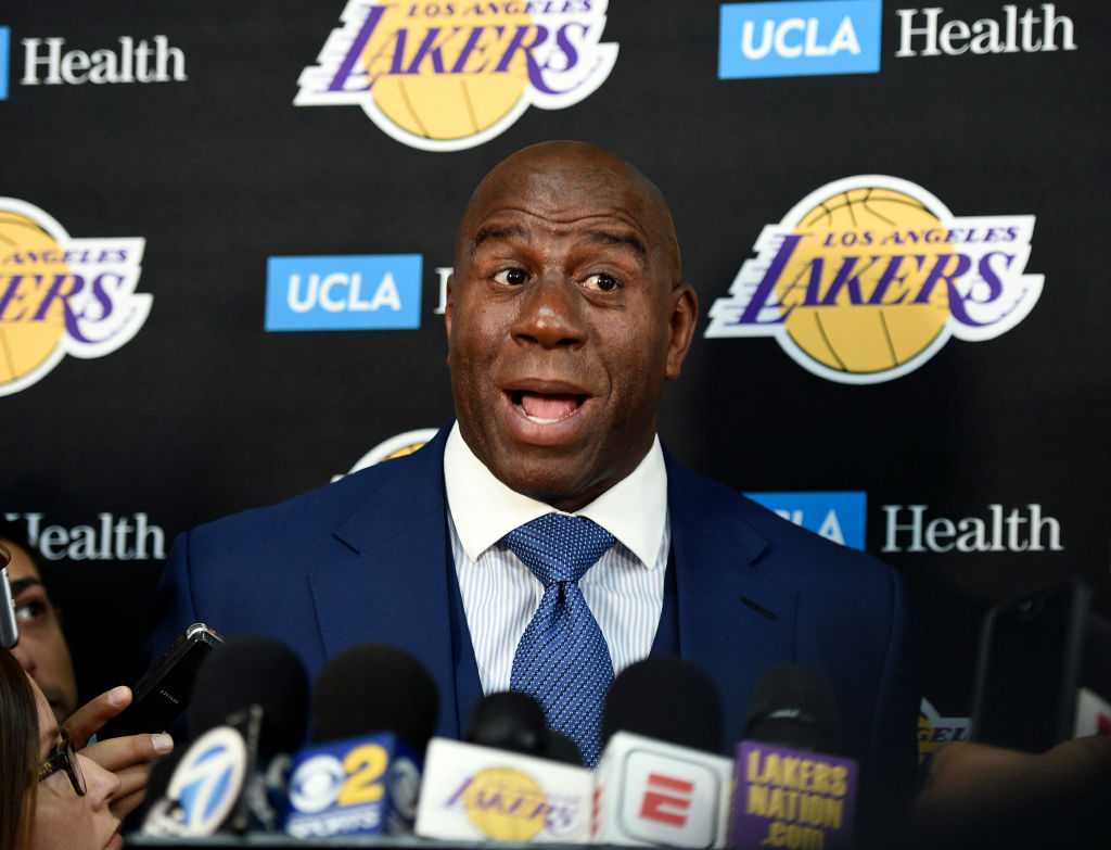 Magic Johnson disregarded Luke Walton’s advise to keep Julius Randle and Brook Lopez