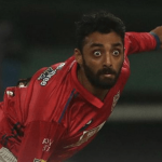 Varun Chakravarthy concedes 25 runs in first over