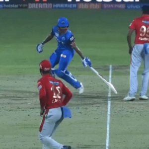 Ravi Ashwin mankad attempt on Shikhar Dhawan