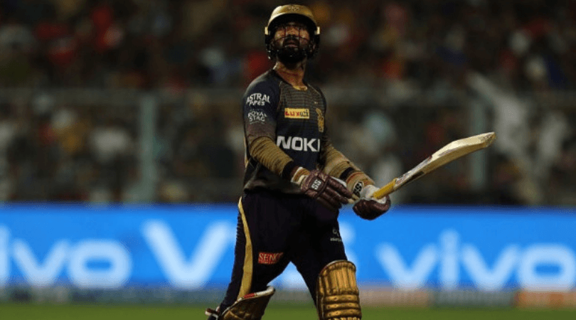 Manoj Tiwary slams Dinesh Karthik