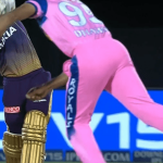 Chris Lynn gets bowled like MS Dhoni