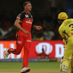 Suresh Raina bowled by Dale Steyn