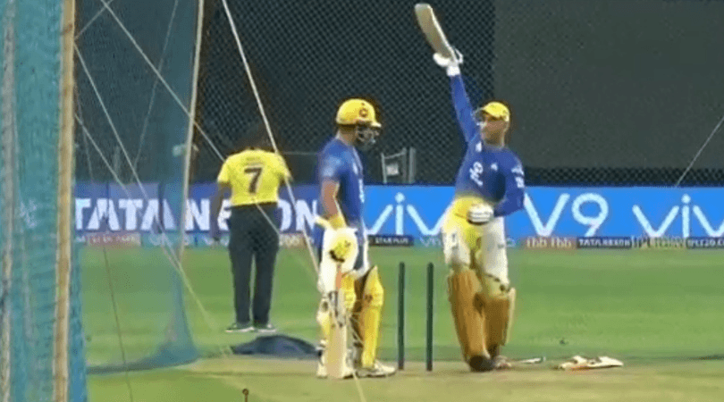 MS Dhoni gives batting tips to Suresh Raina
