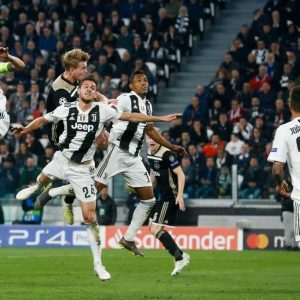 Man Utd transfer news: Juventus star shuts transfer move to Manchester United