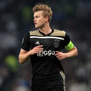 Matthijs De Ligt Transfer News: Solskjaer takes massive transfer decision on De Ligt amid recent links
