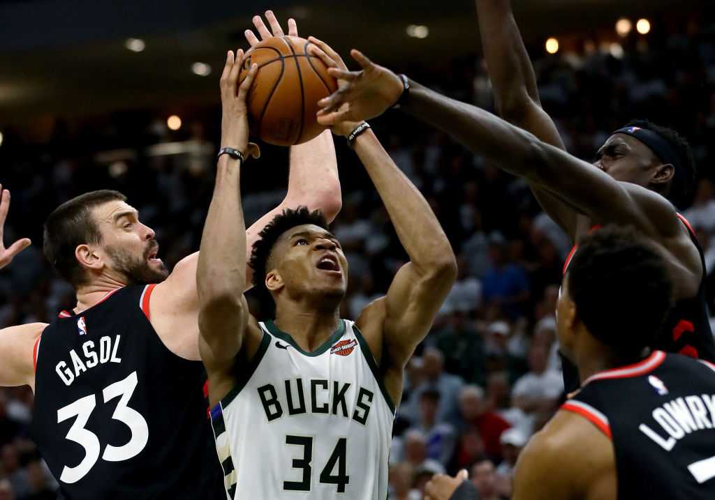 CHA vs MIL Dream11 Prediction : Charlotte Hornets Vs Milwaukee Bucks Best Dream 11 Team for NBA 2019-20 Match