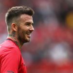 David Beckham goal Vs Bayern Munich: Watch Man Utd legend scores against Bayern Munich legend in 5-0 mauling