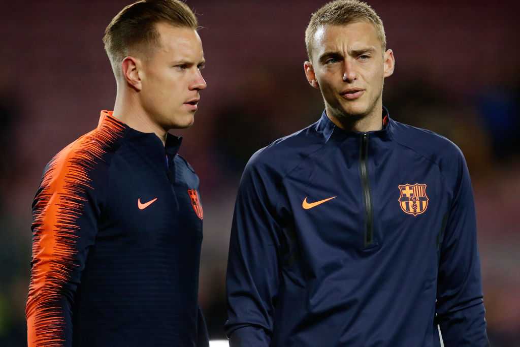 David De Gea: Manchester United prioritize Barcelona goalkeeper