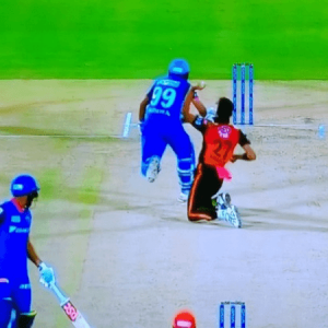 Amit Mishra run-out Memes