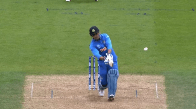 WATCH: MS Dhoni hits colossal six off Mitchell Starc; Virat Kohli follows it with brilliant reaction