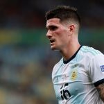 Rodrigo De Paul got embarrassingly tackled by a pigeon against Venezuela match