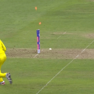 Glenn Maxwell run-out vs Pakistan: Watch Maxwell's brilliant fielding effort hands Australia third 2019 World Cup victory