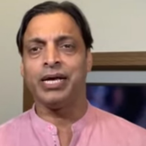 WATCH: Shoaib Akhtar calls Sarfaraz Ahmed a brainless captain while criticising the Pakistan Team after their loss against India | Cricket World Cup 2019