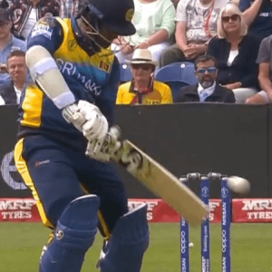 Dimuth Karunaratne: Sri Lankan captain survives as bails refuse to fall off despite ball hitting stumps | New Zealand vs Sri Lanka