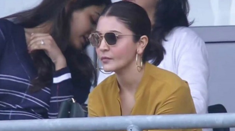 WATCH: Anushka Sharma asks signal for four during Sri Lanka-India match; leaves Twitter in splits