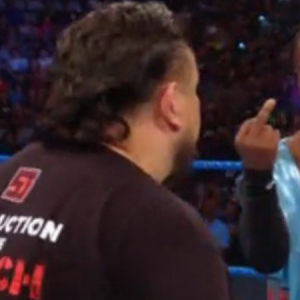 Watch: WWE Champion Kofi Kingston gives Samoa Joe the middle finger on SmackDown