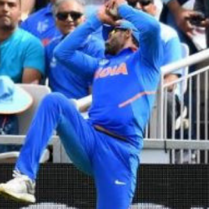 Ravindra Jadeja catch vs New Zealand: Watch Jadeja grab excellent catch in the deep to dismiss Tom Latham | India vs New Zealand