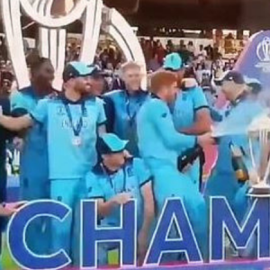 WATCH: Adil Rashid and Moeen Ali run away as England players start spraying champagne bottles post their maiden World Cup win