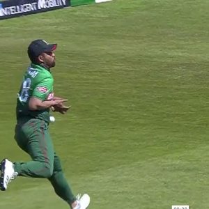 WATCH: Rohit Sharma survives as Tamim Iqbal drops simple catch during India vs Bangladesh 2019 World Cup match