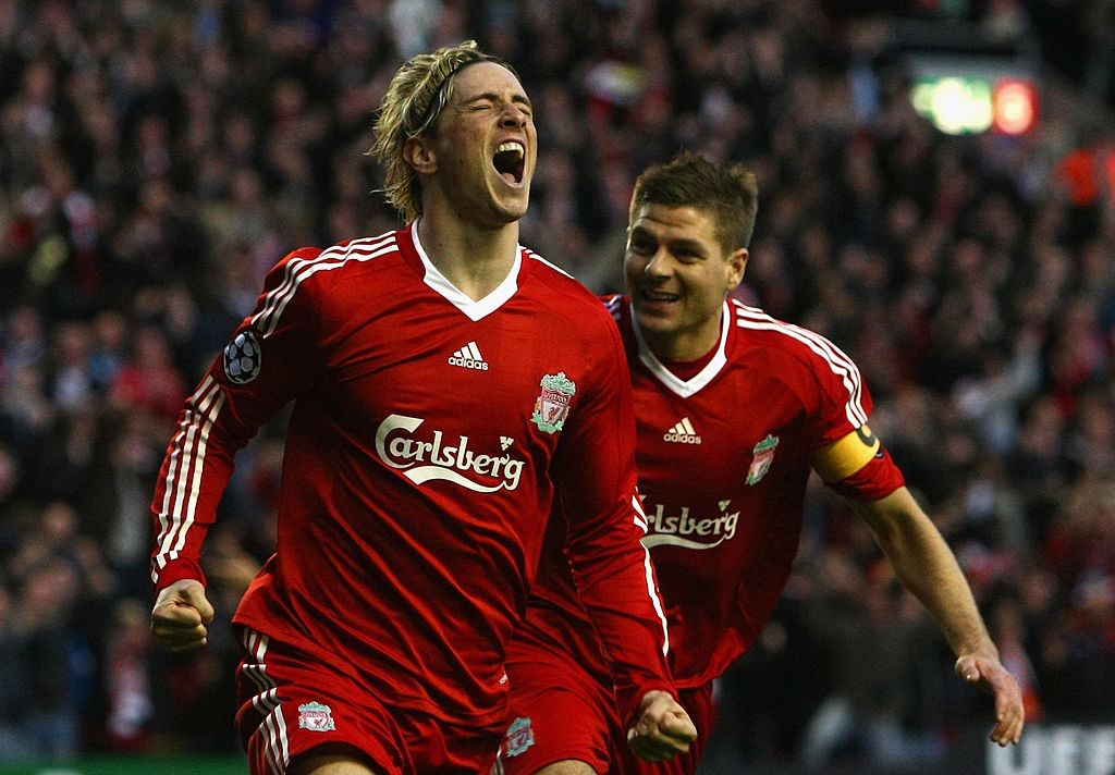 Steven Gerrard makes an emotional video for Fernando Torres on his retirement