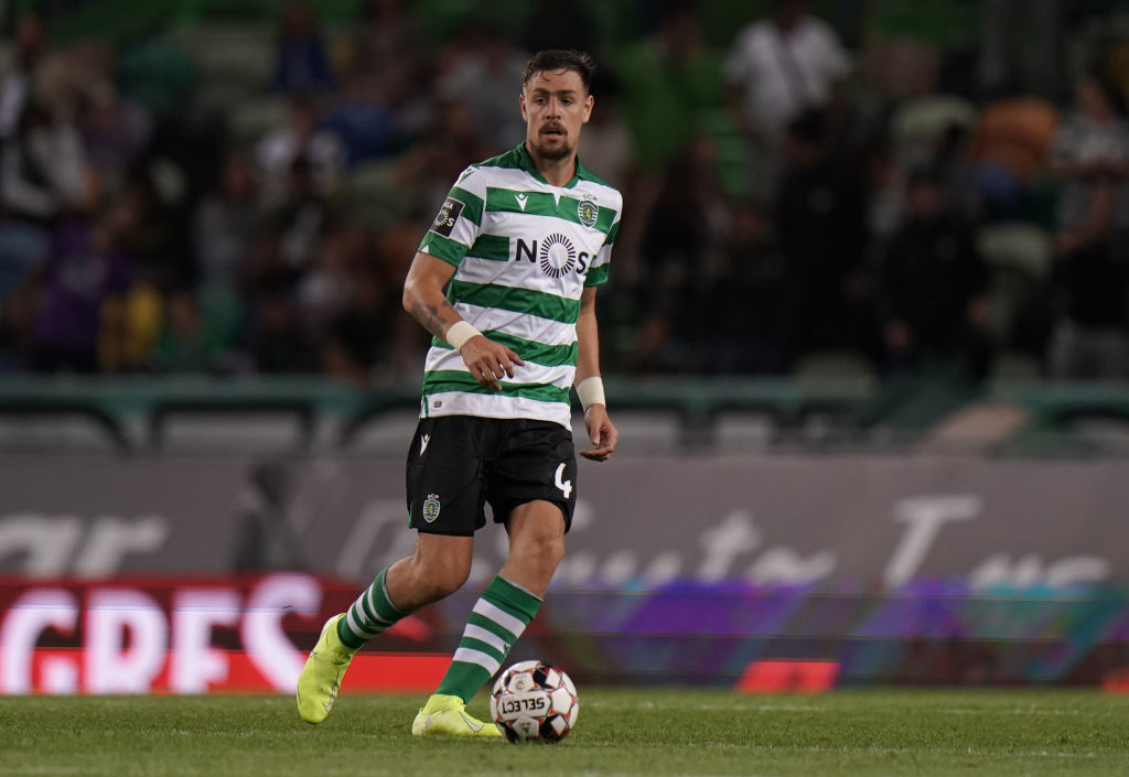 Former Liverpool defender gives away 3 penalties before receiving his marching orders