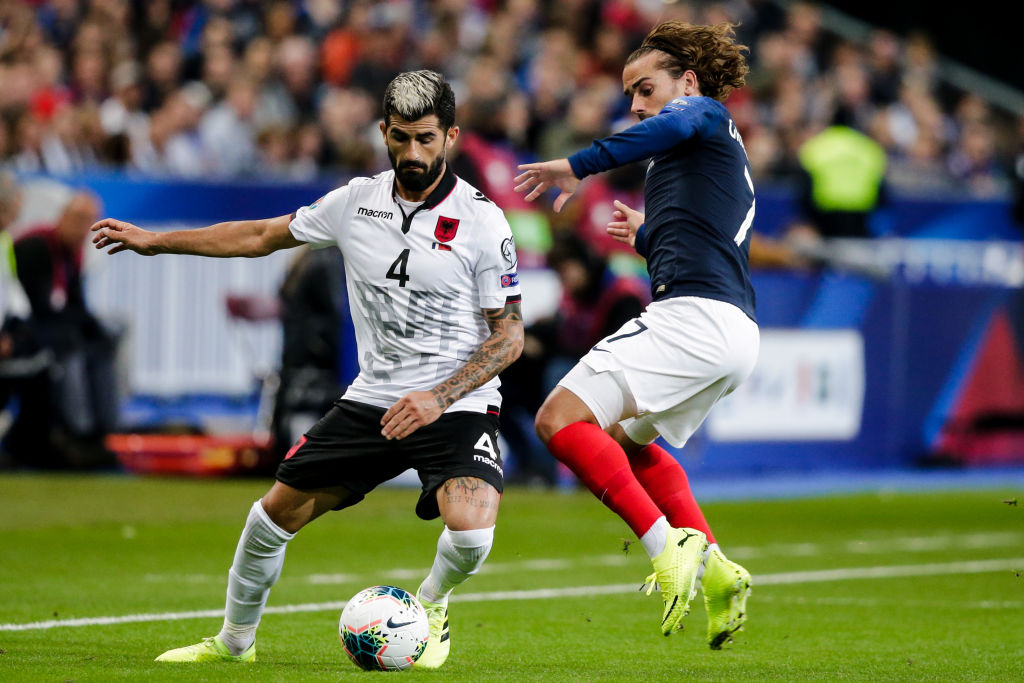 Antoine Griezmann pulls off a stunning no-look nutmeg vs Albania