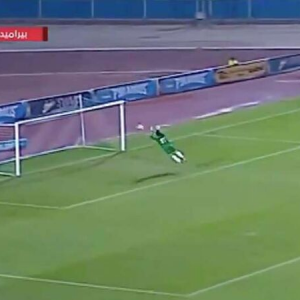 Egyptian Goalkeeper’s stunning save while running backwards goes viral