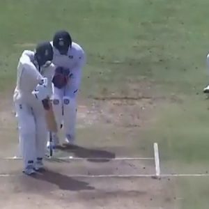 WATCH: Ravi Ashwin bamboozles Quinton de Kock with an unplayable delivery in Pune